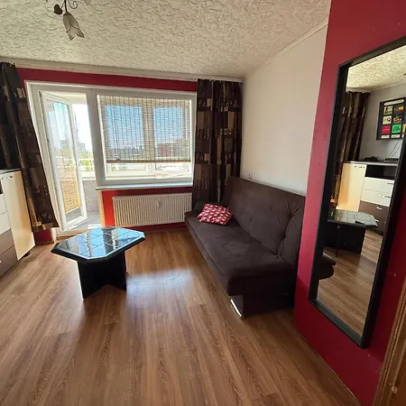 Lejlighed Cozy 9th Floor With Balcony And Free Parking