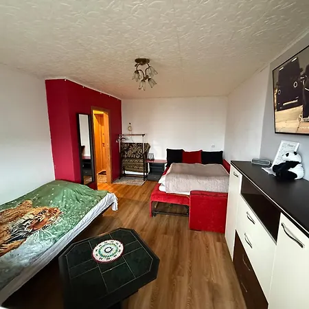 Cozy 9th Floor With Balcony And Free Parking