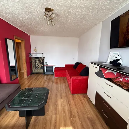 Cozy 9th Floor With Balcony And Free Parking Butas