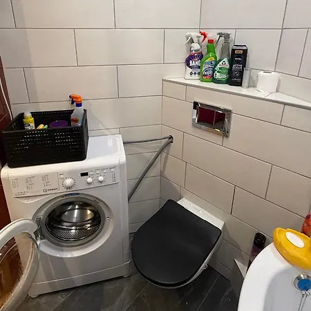 Cozy 9th Floor With Balcony And Free Parking Apartment *